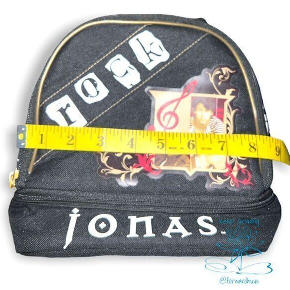 Rock Jonas Lunchbox by ZAK! - Preowned Jonas Brothers Lunch Bag - Picture 7 of 10
